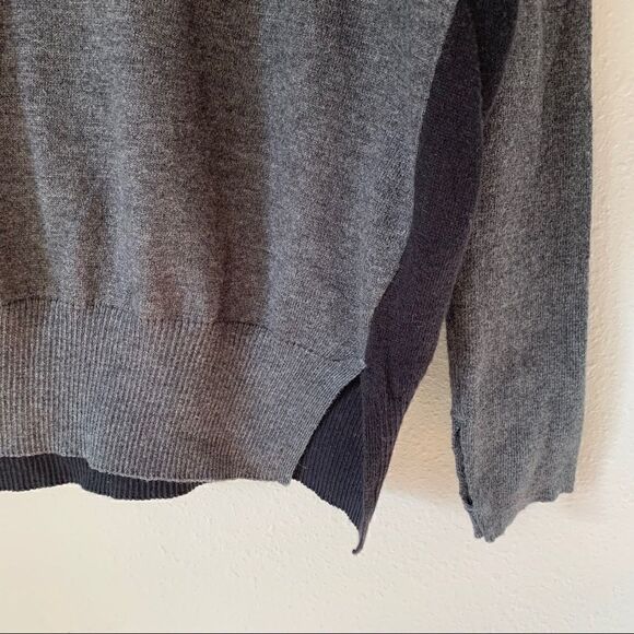 Athleta Black and Grey Two-Tone Sweater - Picture 9 of 10